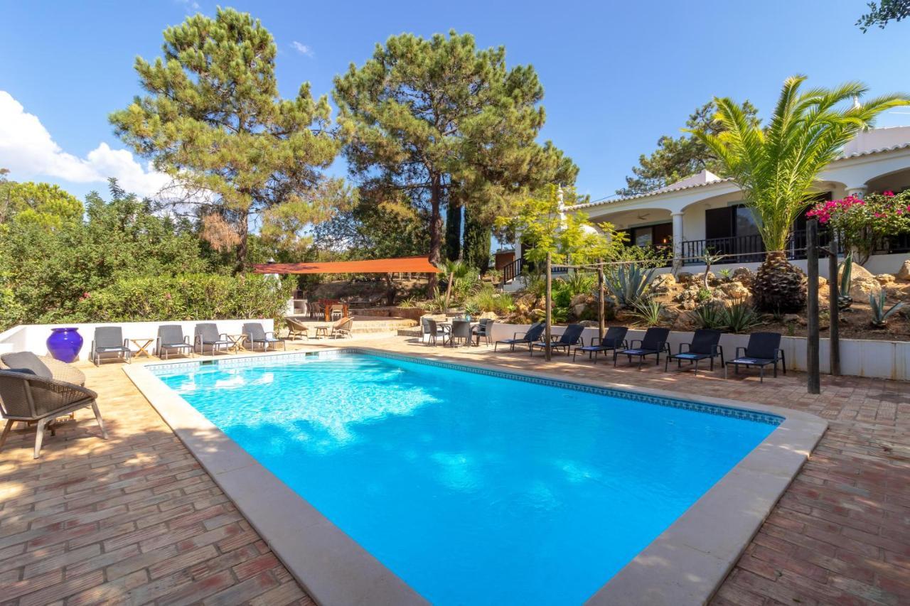 Casa Palmeiras Luxury Tranquil Area Bbq Large Pool Villa *
